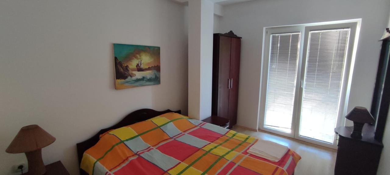 Apartments Vela - Pestani, Ohrid Esterno foto
