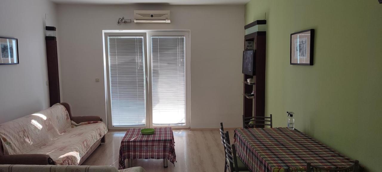 Apartments Vela - Pestani, Ohrid Esterno foto