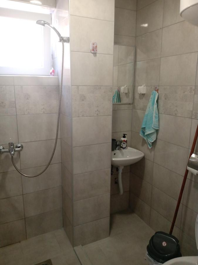 Apartments Vela - Pestani, Ohrid Esterno foto