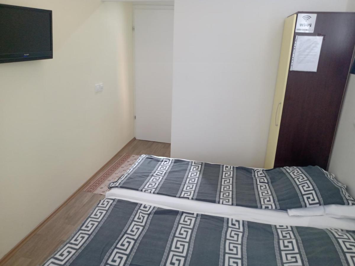 Apartments Vela - Pestani, Ohrid Esterno foto