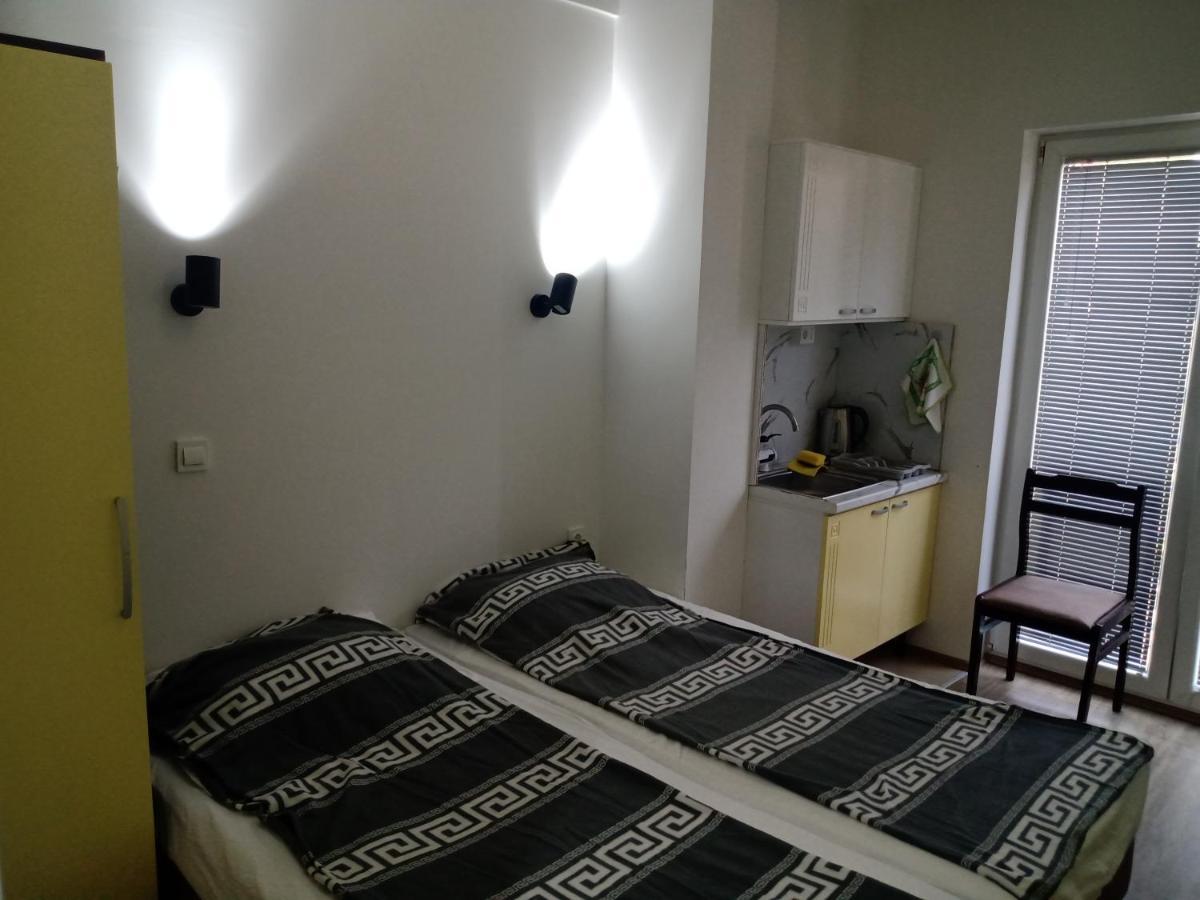 Apartments Vela - Pestani, Ohrid Esterno foto