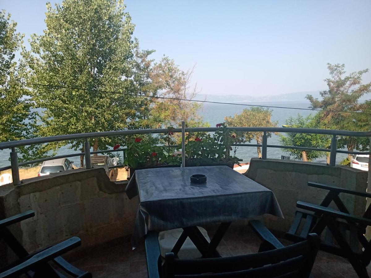 Apartments Vela - Pestani, Ohrid Esterno foto