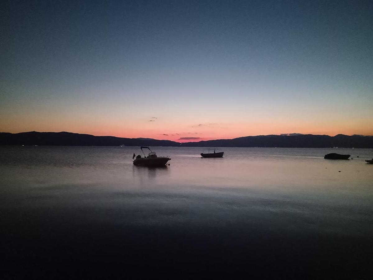 Apartments Vela - Pestani, Ohrid Esterno foto
